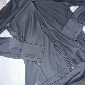 Nike Dri-Fit Black Zip-Up Jacket (OPEN TO OFFERS)